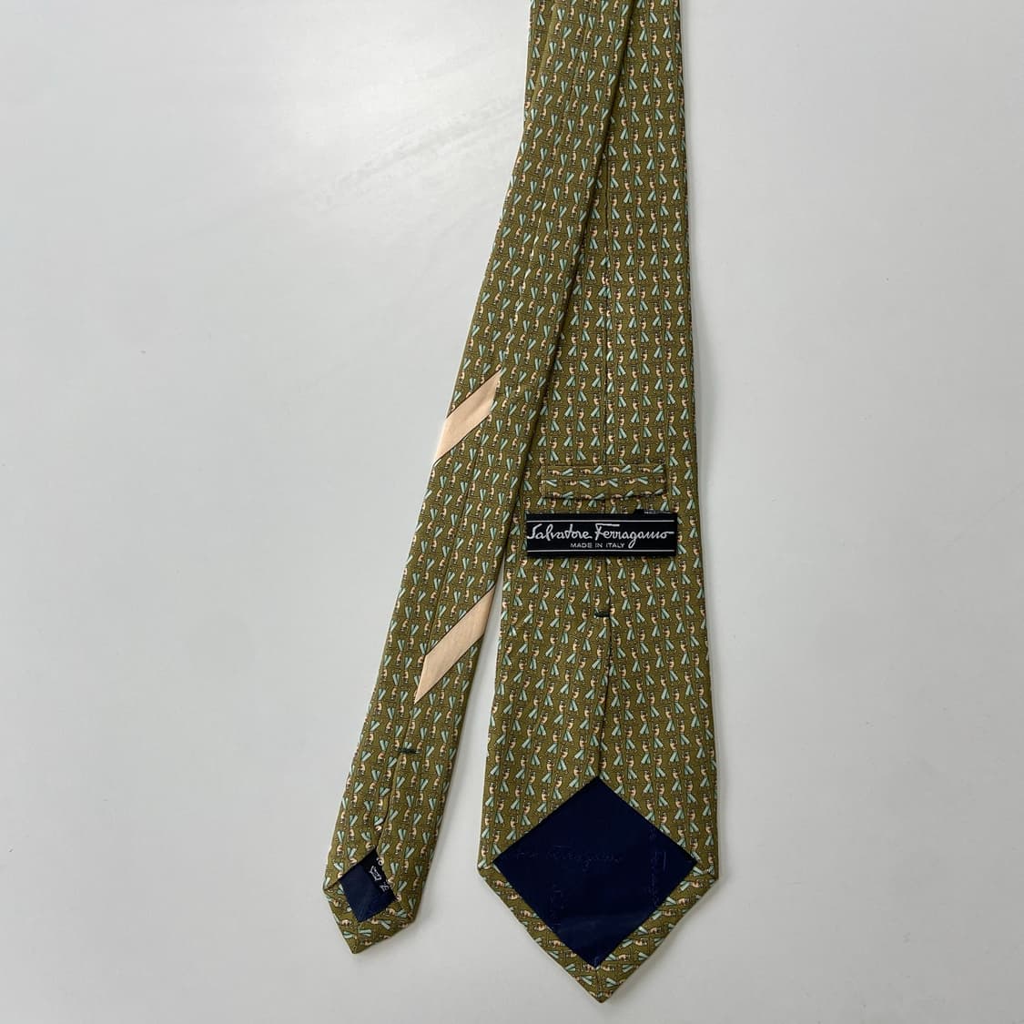 페레가모(Ferragamo) 명품 정품 넥타이 상품이미지2