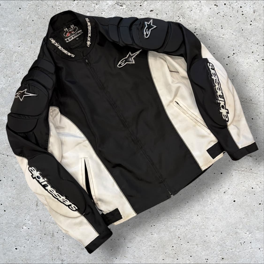 [XL] 알파인스타 매쉬 블랙/화이트 라이딩 자켓 D764 상품이미지1