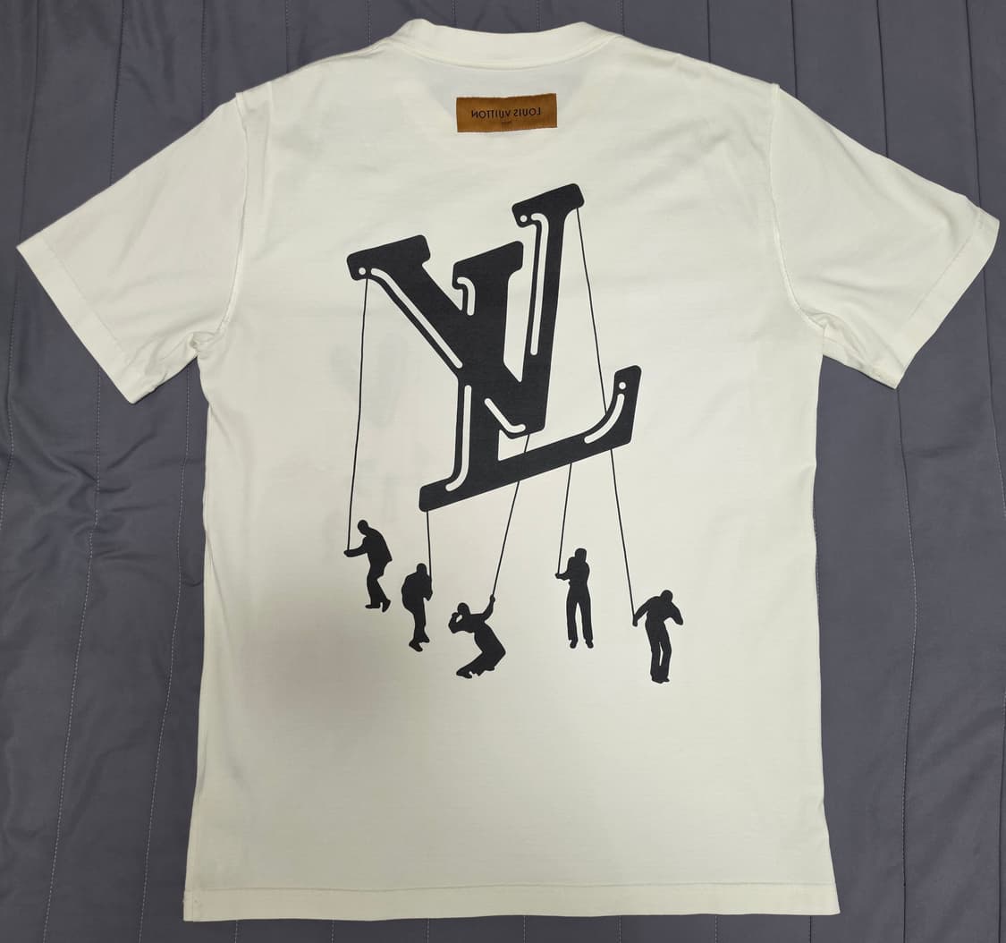루이비통 LV 프린팅 반팔 티셔츠 XL 100-105사이즈 상품이미지2