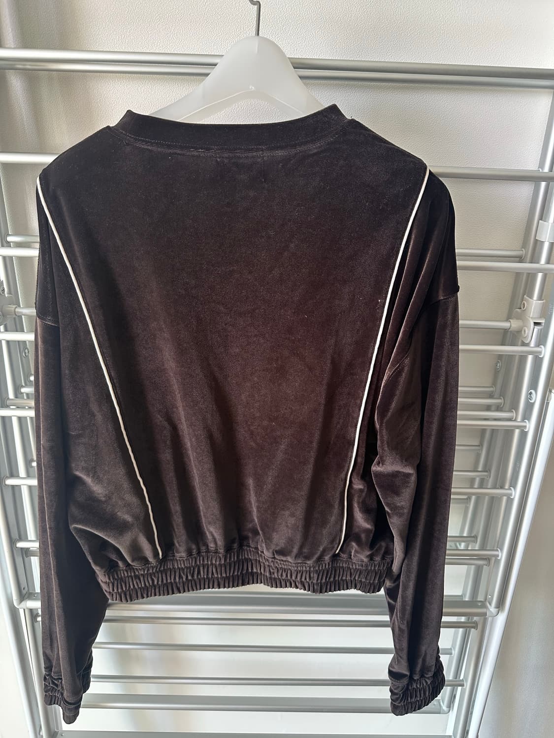 마리떼 벨벳맨투맨 S(새상품)+그립톡 상품이미지2