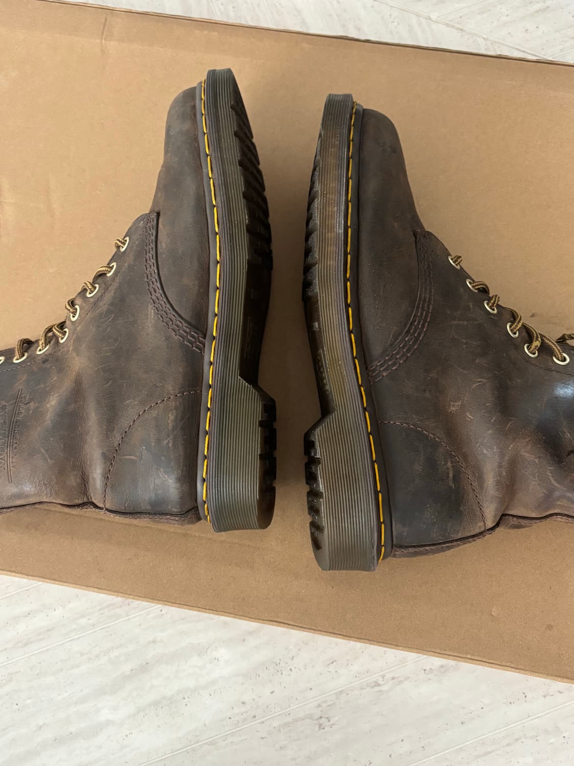 닥터마틴 1460 크레이지호스 270 상품이미지2