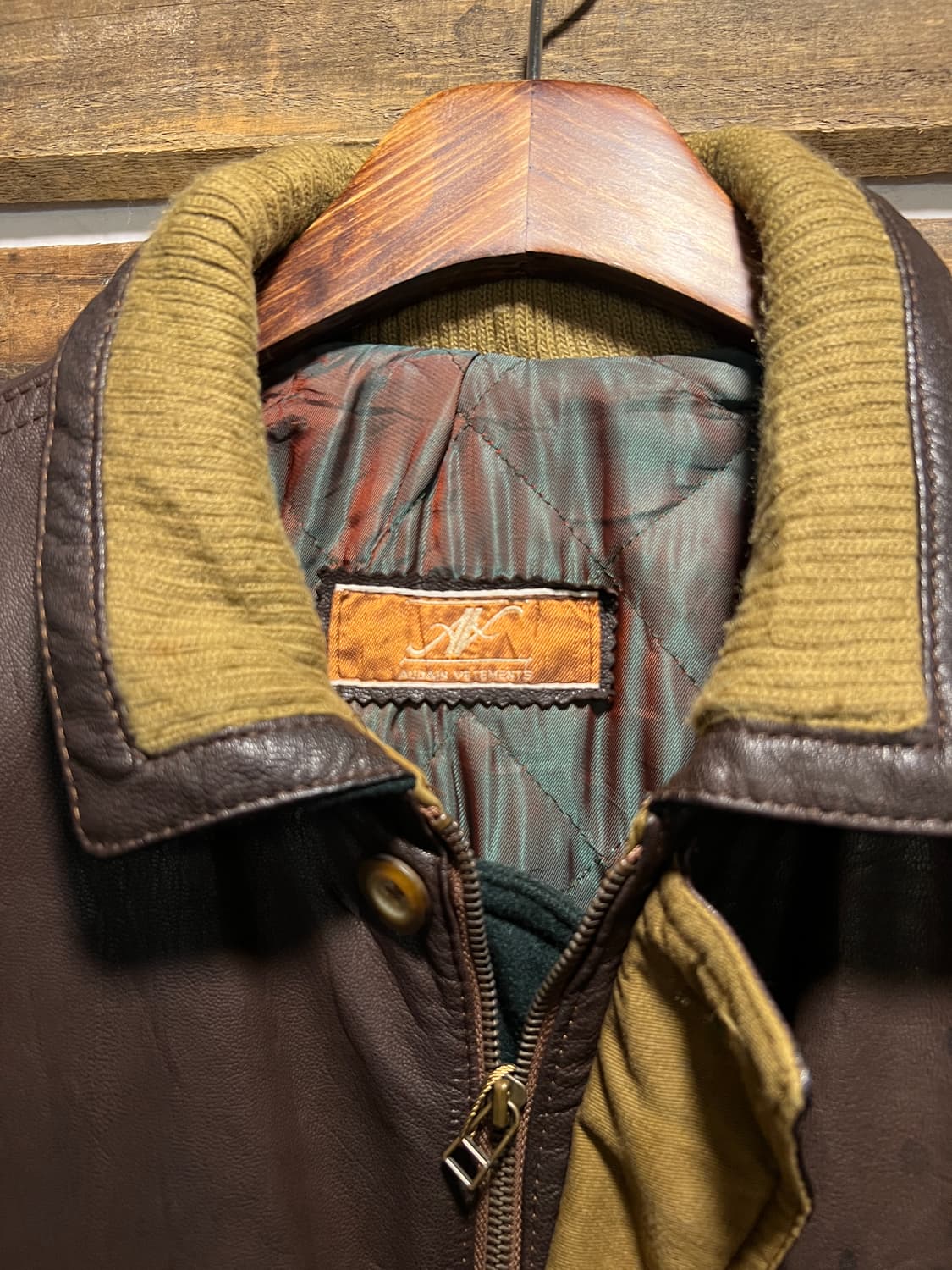 [2XL]90's Made in France 폴리레더 플라이트 자켓 상품이미지2