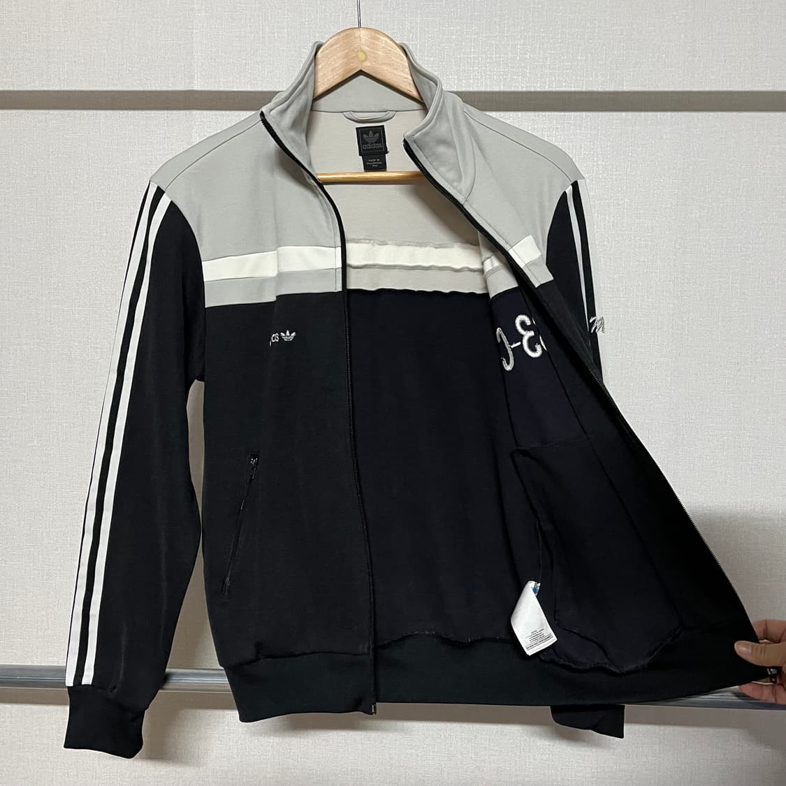 아디다스 83-C 블랙 트랙탑 90 상품이미지8