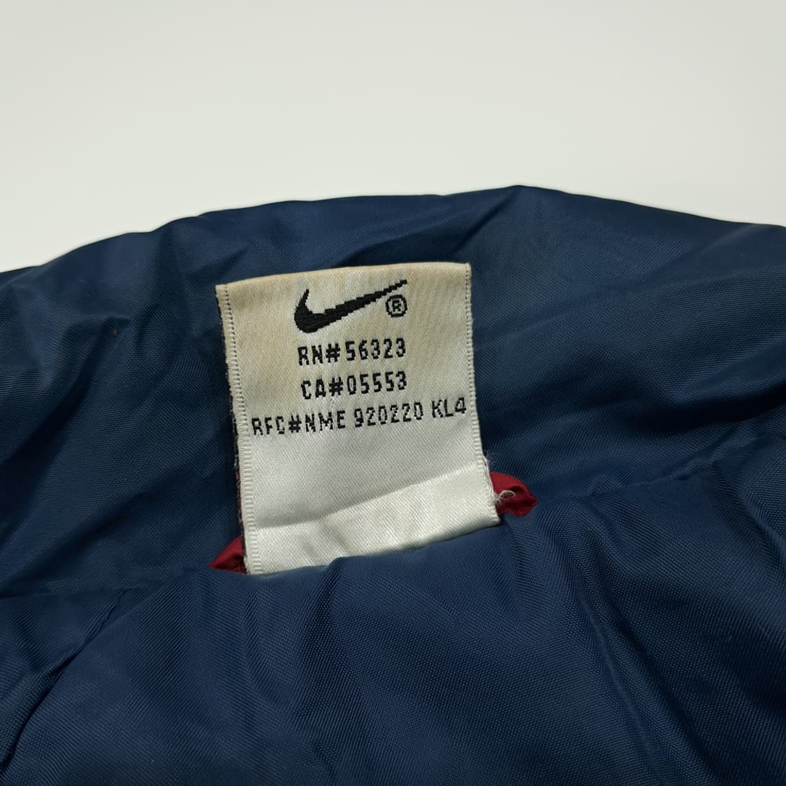 CL240 XS 나이키 90s 오벌스우시 레드 패딩 점퍼 상품이미지6