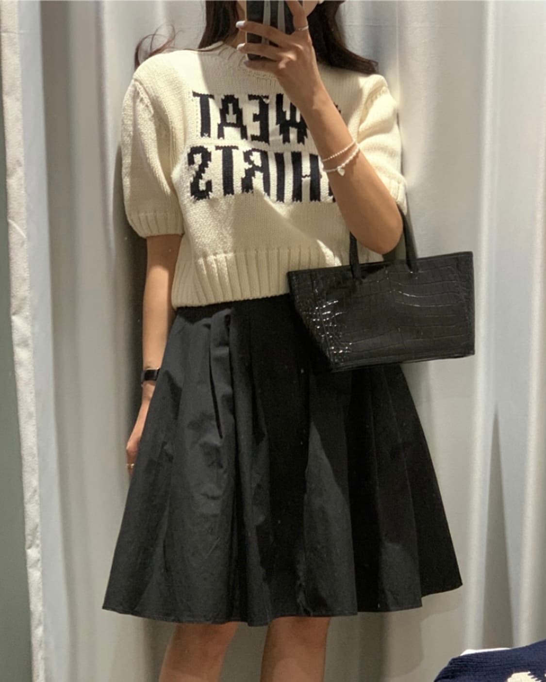 레터링 크롭 반팔 니트 상품이미지4