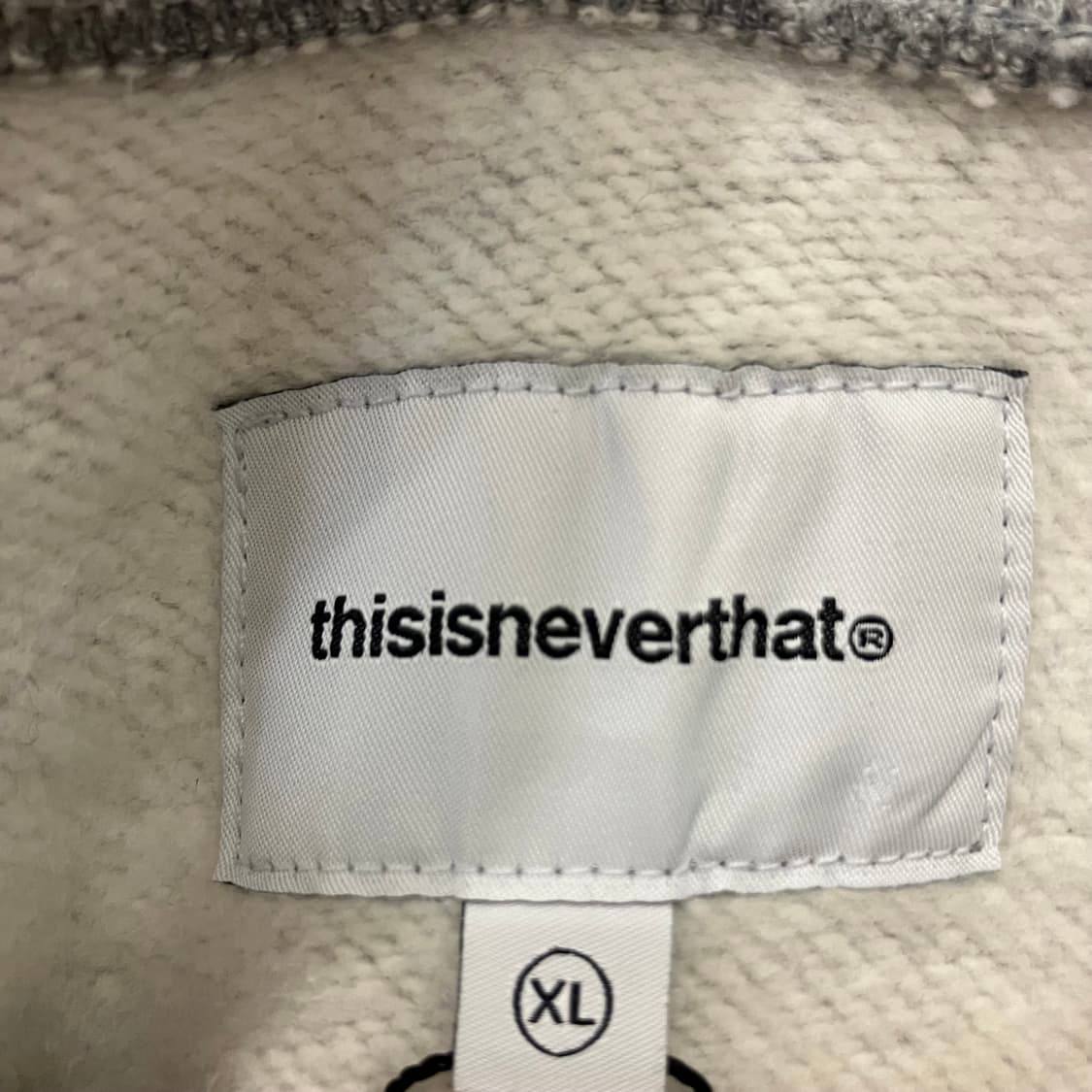 디스이즈네버댓 맨투맨 상품이미지3