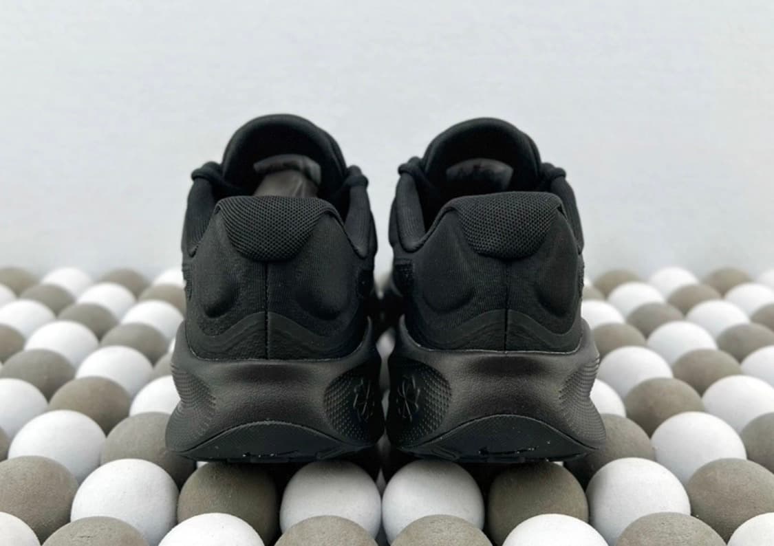 나이키 운동화 남자 레볼루션 7 블랙 오프 느와르 상품이미지2