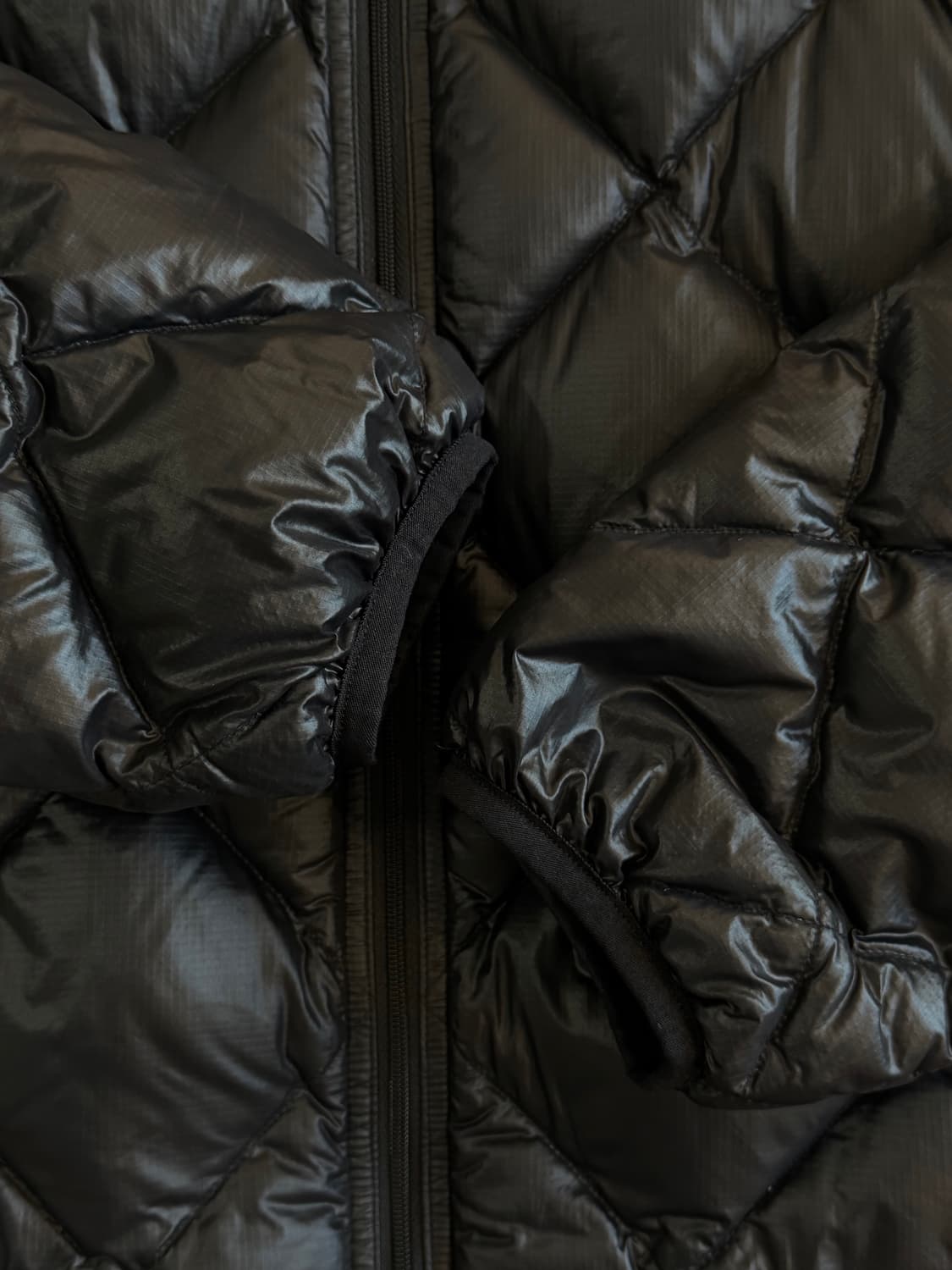 디스이즈네버댓 울트라라이트 다운자켓 블랙 L 상품이미지4