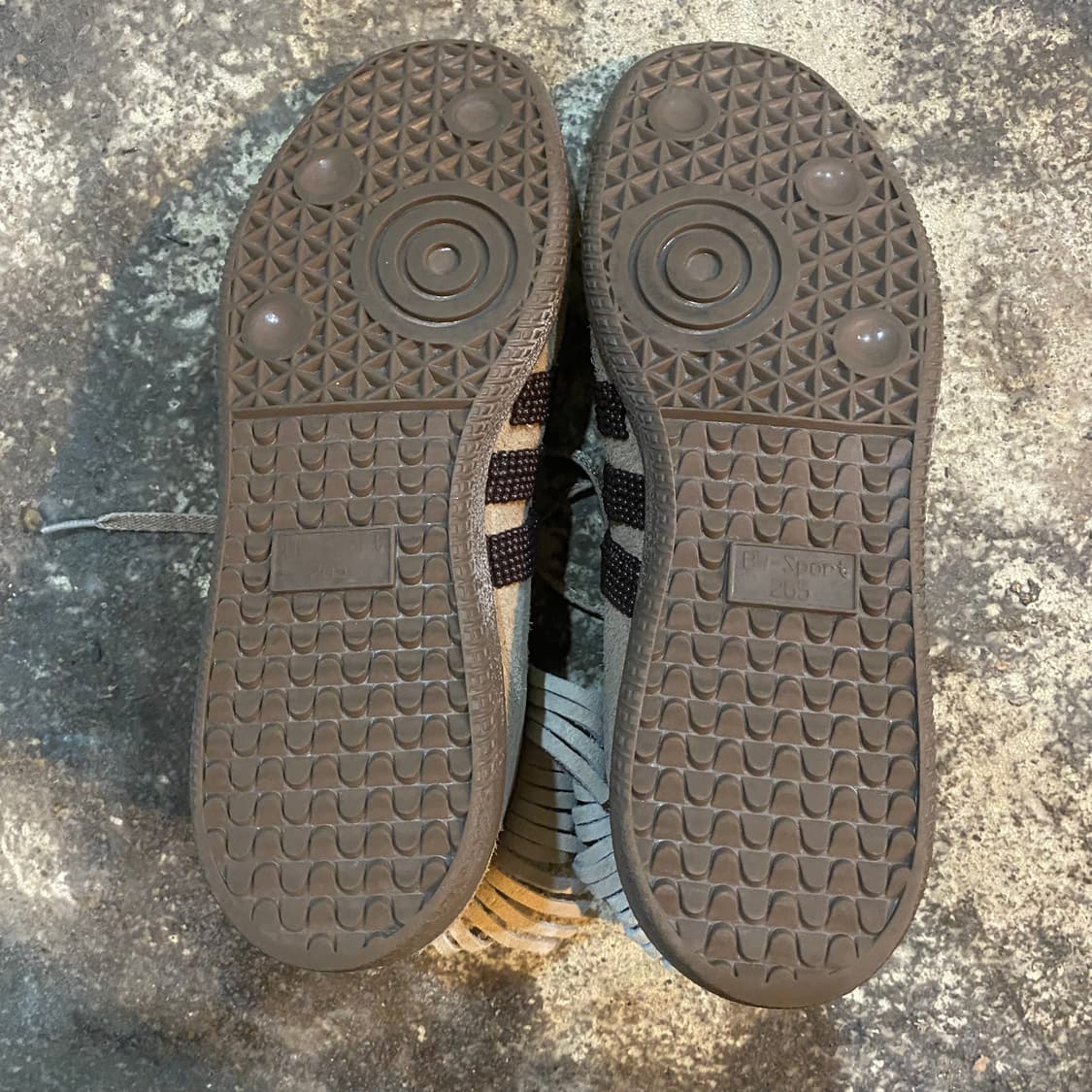 (265) 아디다스 x 네이버후드 신발 상품이미지4