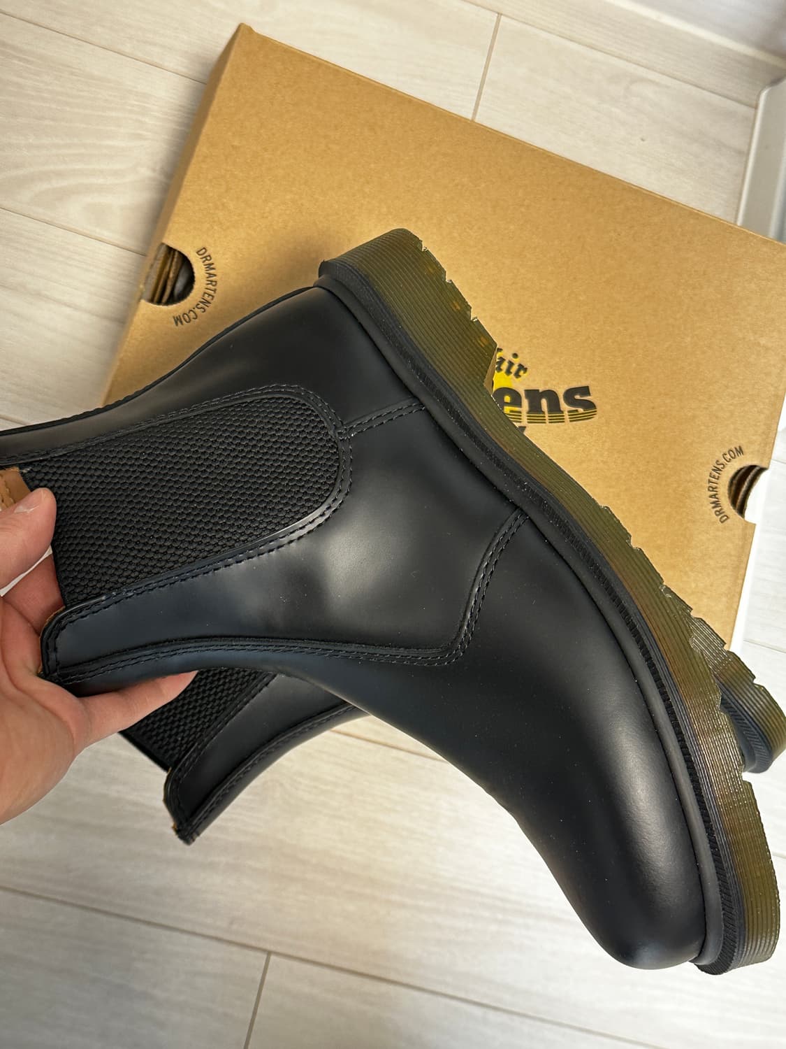 닥터마틴 2976 첼시 블랙 스무스 250 (UK6) 상품이미지4