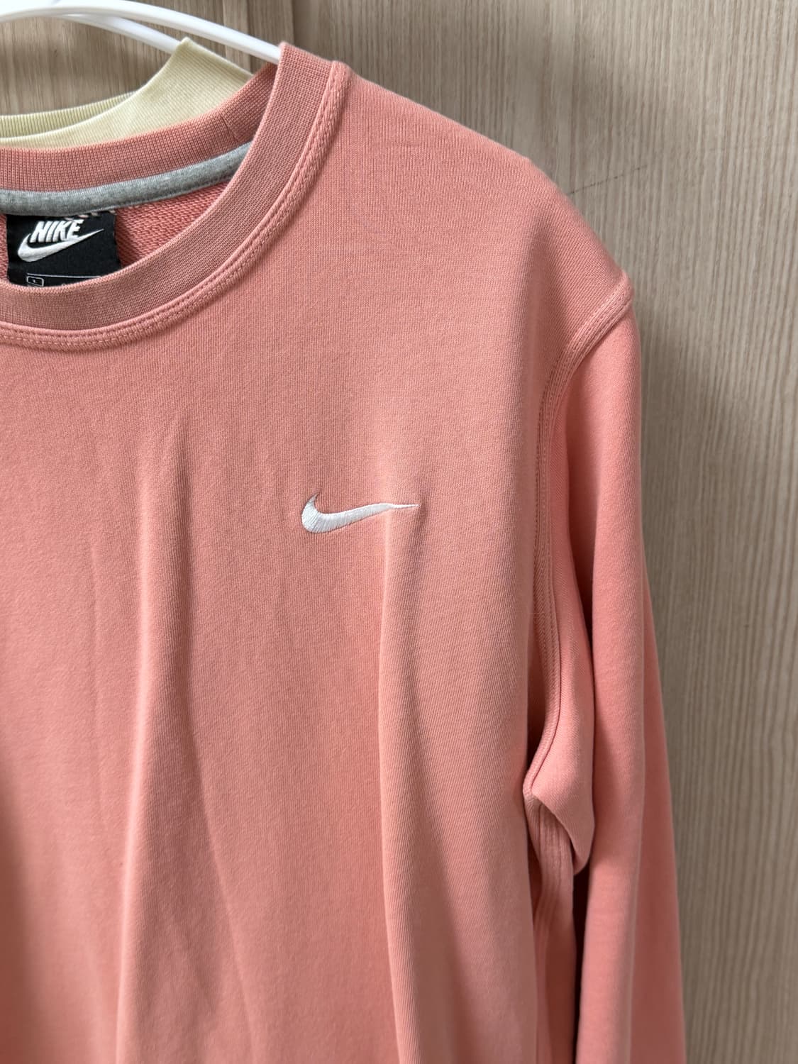 나이키 맨투맨 코랄 L 상품이미지4