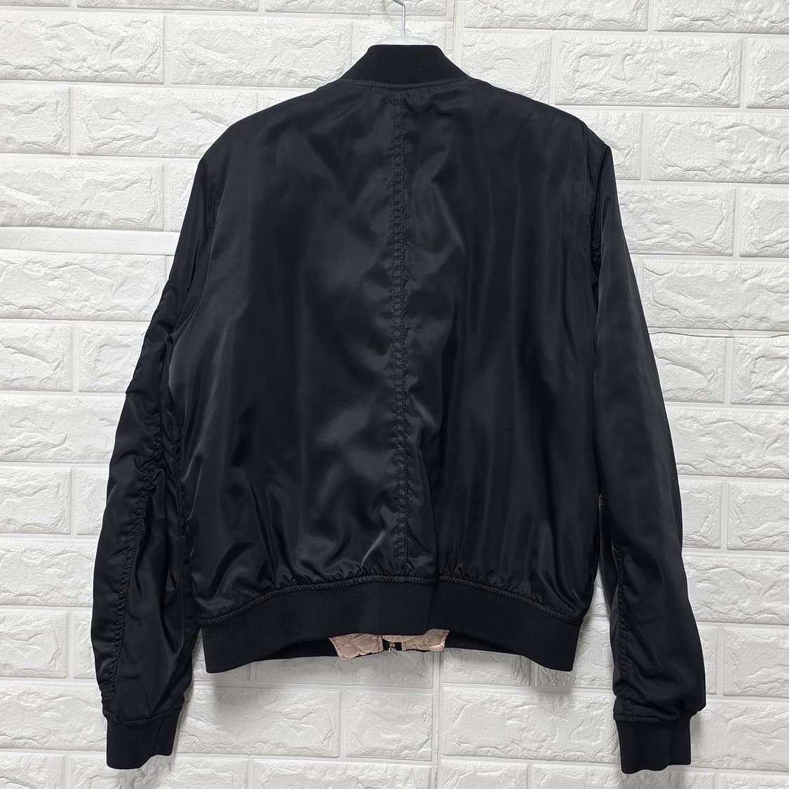 택포_ 풀앤베어 블랙 MA-1 항공점퍼 L 상품이미지4