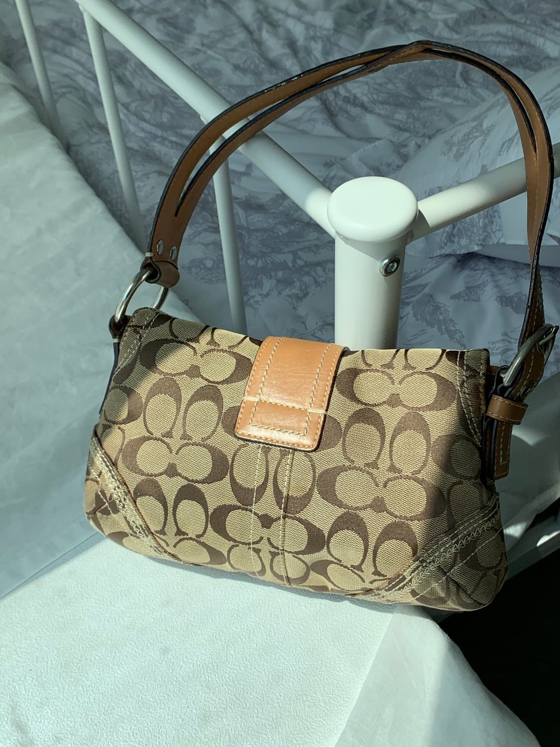 🧡 Coach mini buckle shoulder bag 상품이미지4