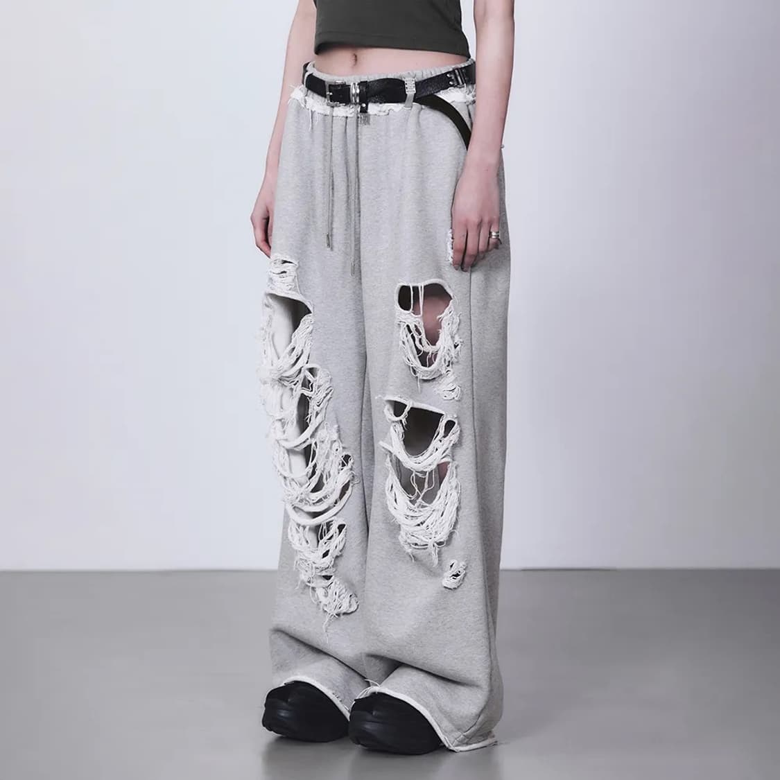 트리밍버드 Scratch Damage Wide Sweat Pants 상품이미지2