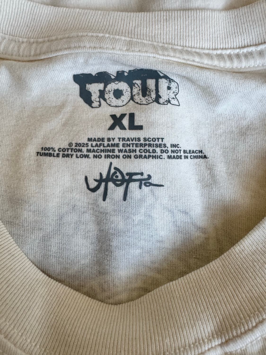 스캇 내한 머천 반팔 xl 새상품 팝니다 상품이미지3