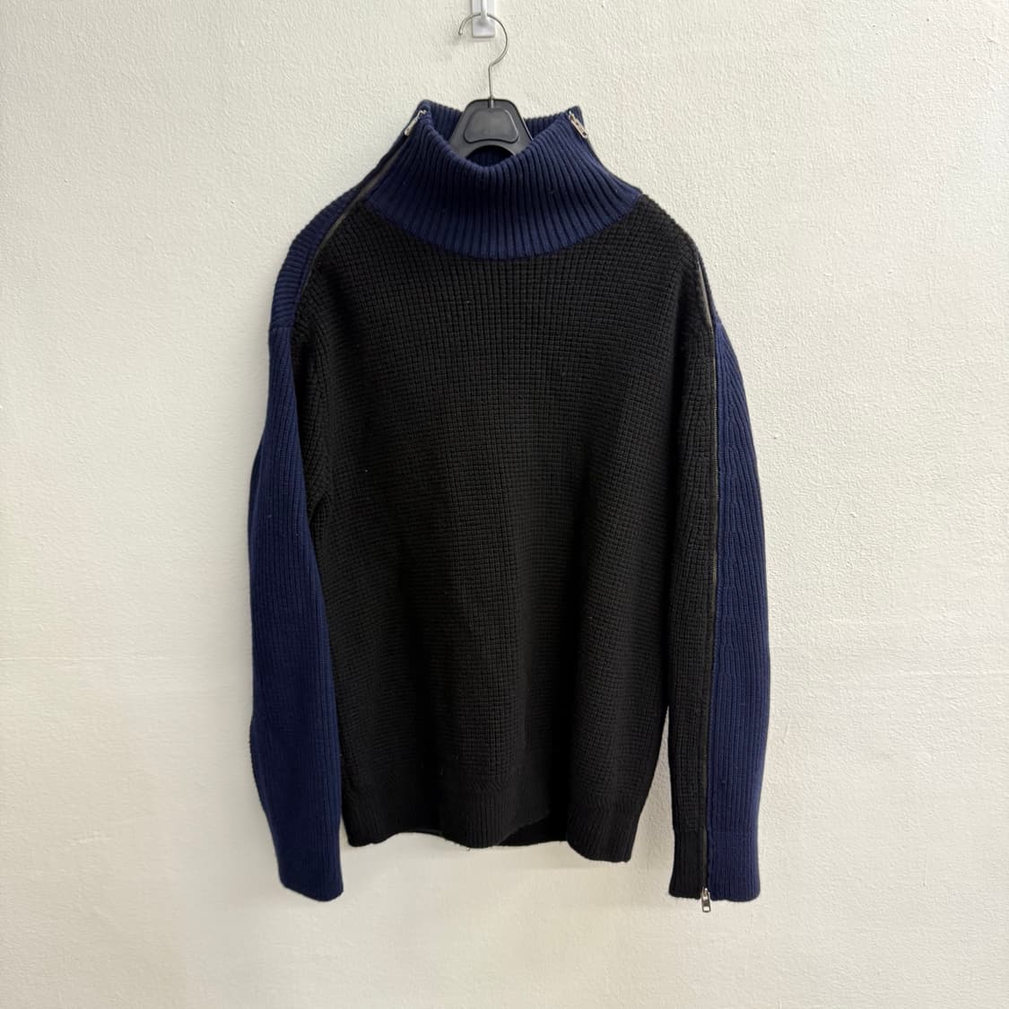 한섬 시스템 투톤 배색 니트 (95) 상품이미지1