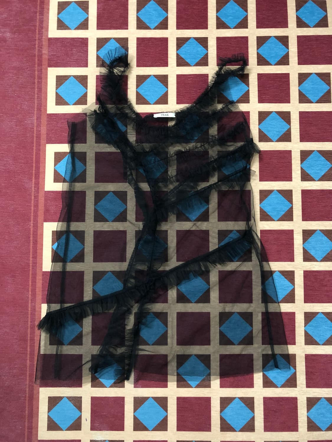 TEAK SHEER SLEEVELESS TOP 상품이미지1