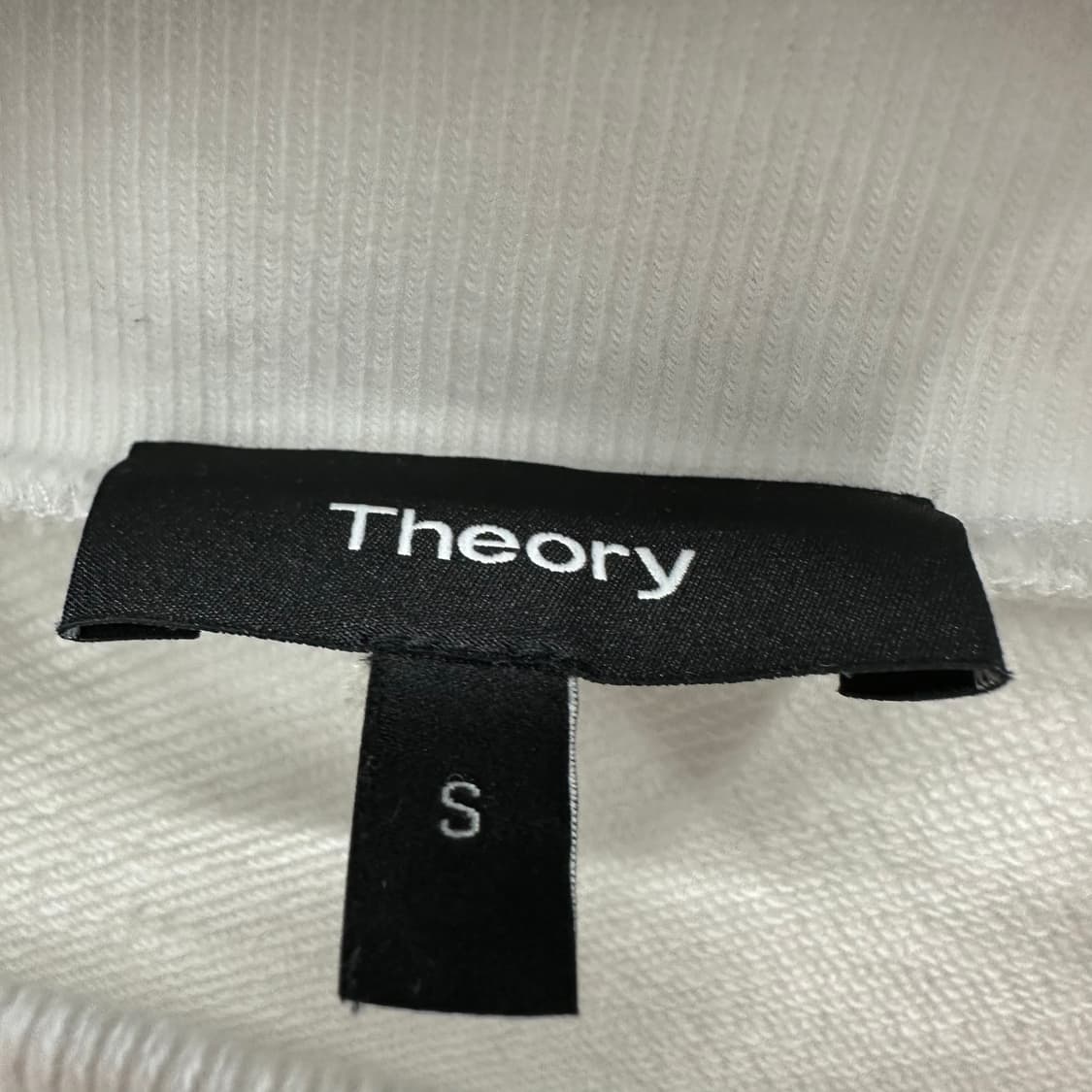 90 띠어리 여자 루즈핏 숏 맨투맨 상품이미지3