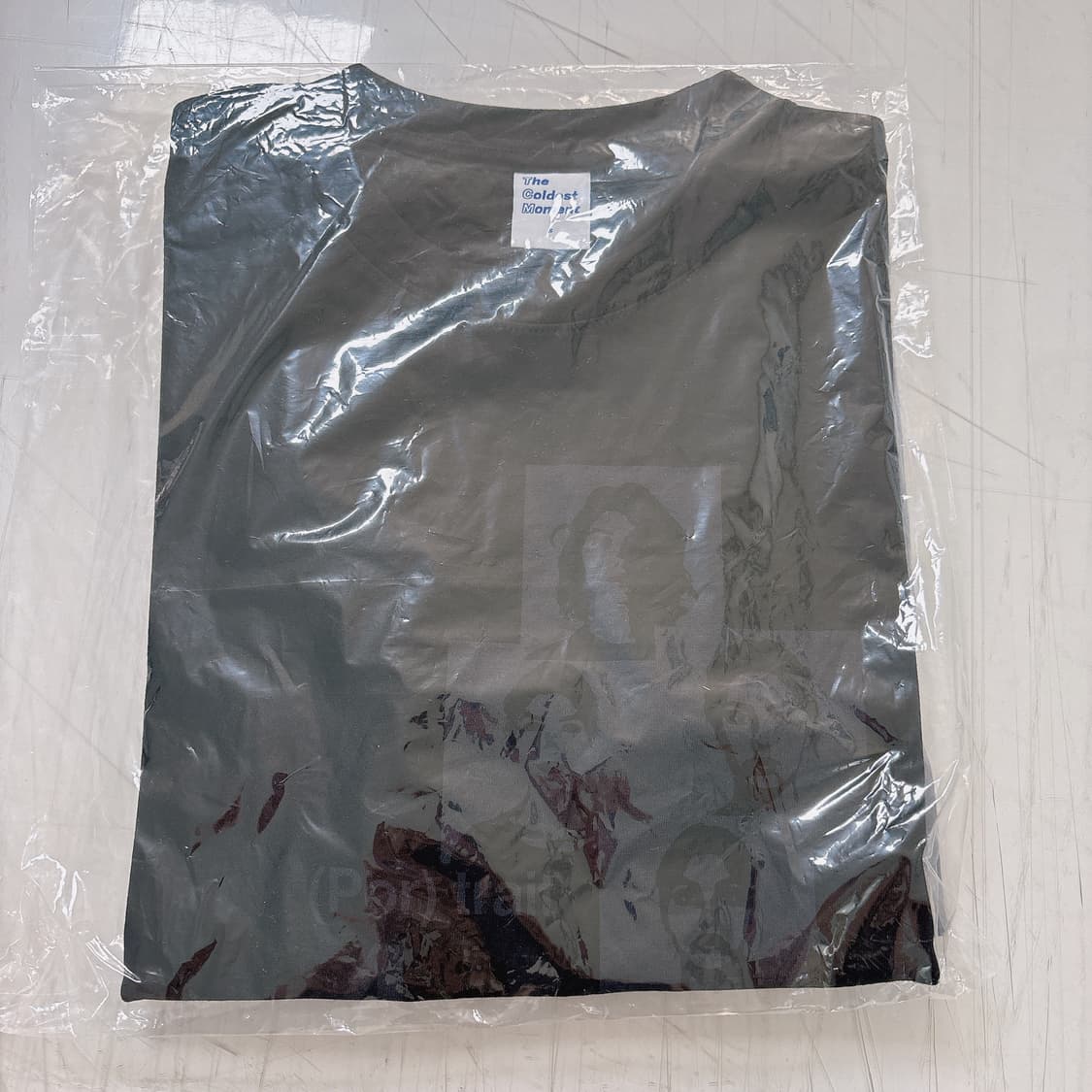 새제품 더콜디스트모먼트 반팔 s 사이즈 상품이미지4