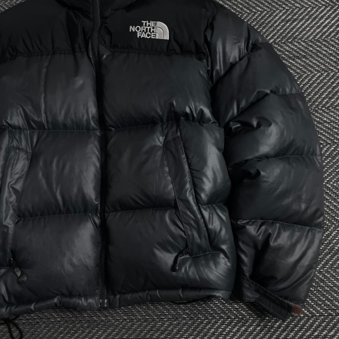 노스페이스 레트로 눕시 다운 푸퍼 패딩 그레이 y 3605 상품이미지3