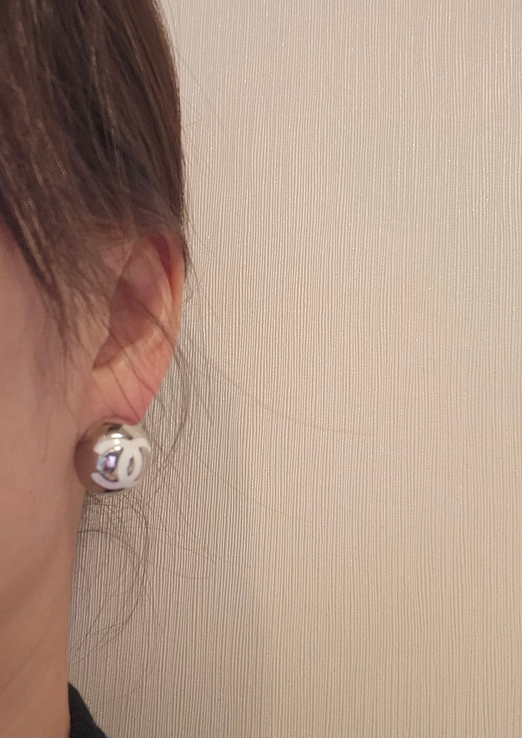 샤넬 은볼 귀걸이 화이트 업사이클링 상품이미지7