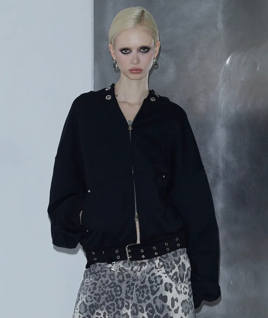 분트voont 아일렛 후드집업 상품이미지1