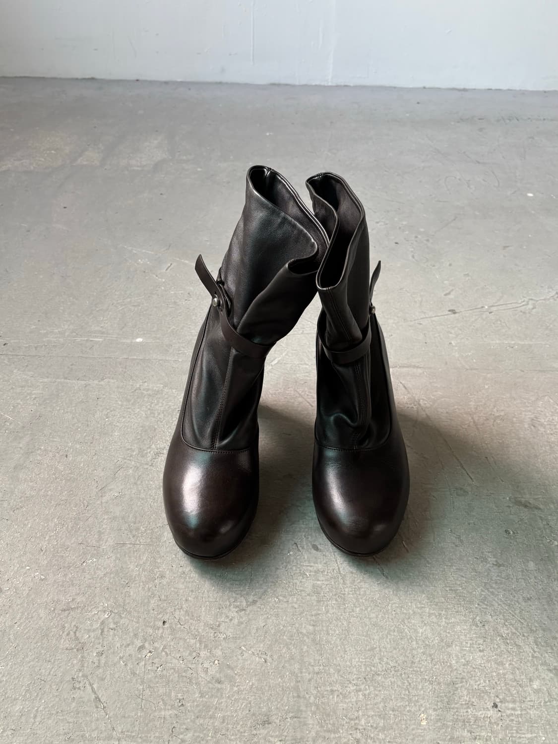 르메르 21fw 소프트 힐 앵클 부츠 상품이미지7