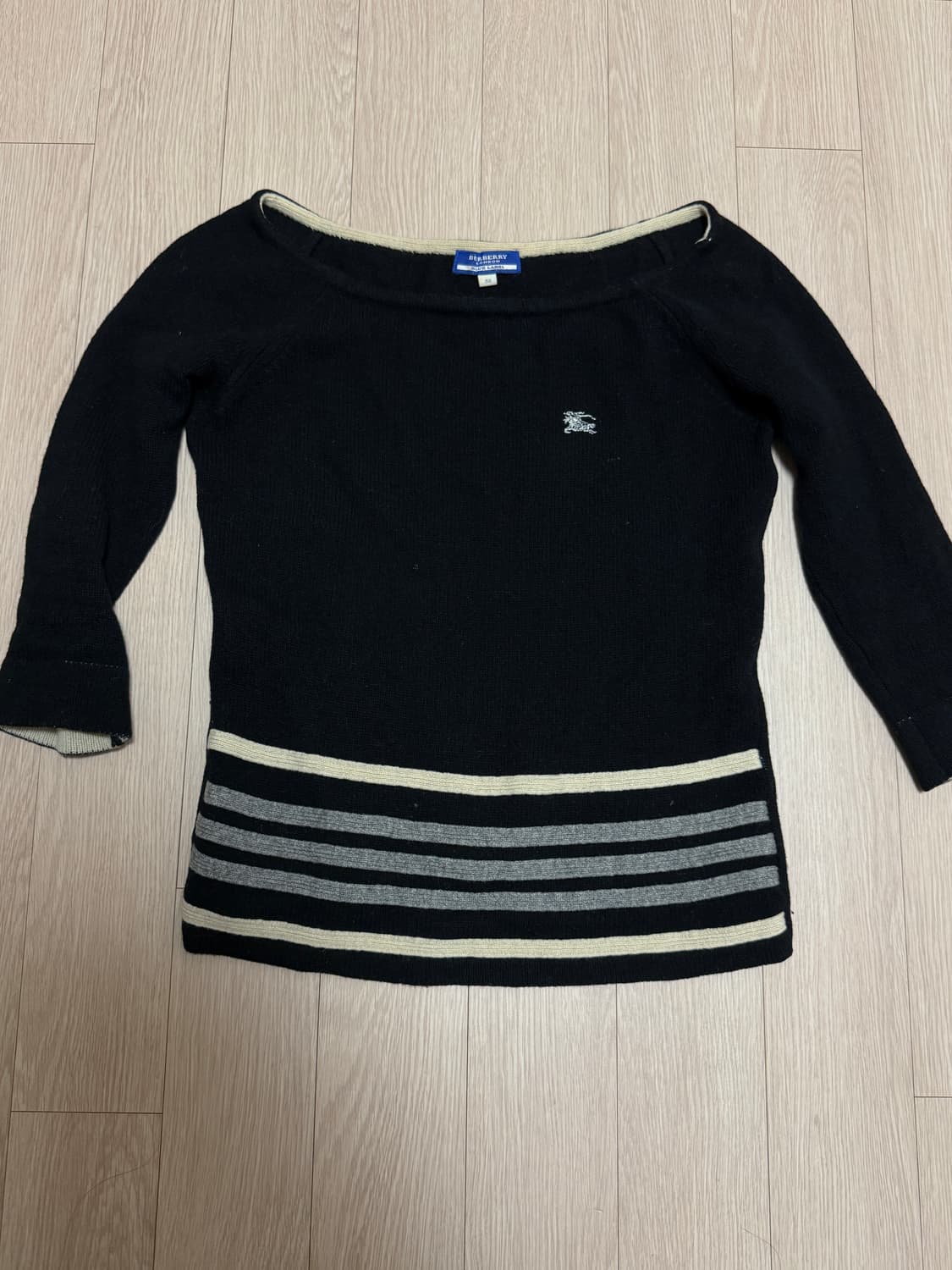 버버리 블류라벨 여성 니트 상품이미지1