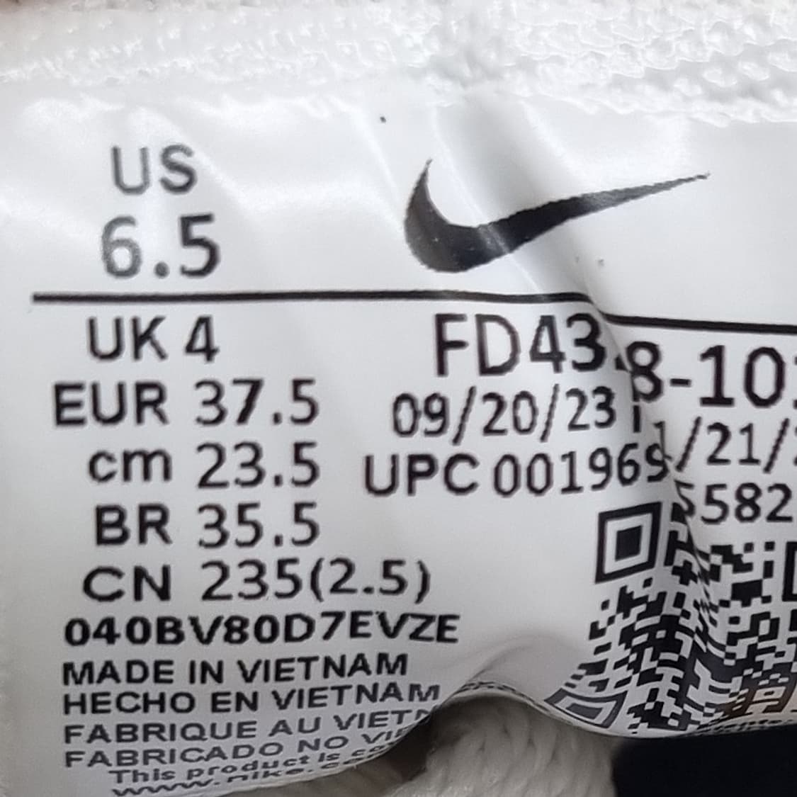 나이키 에어맥스90 LV8 여성운동화235  상품이미지6