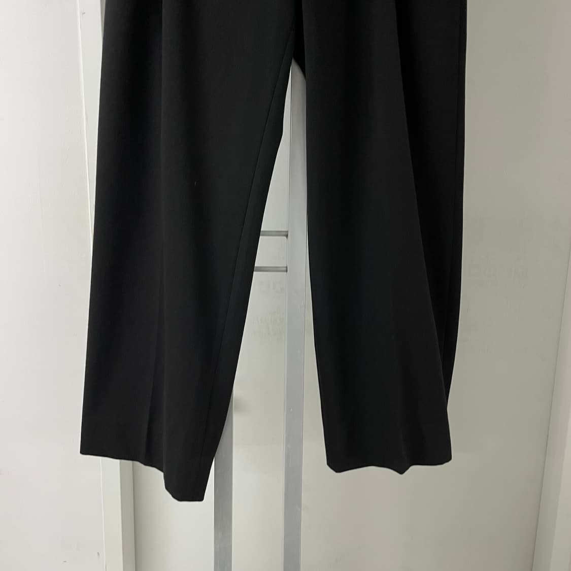 시스템 옴므 블랙 슬랙스 82 상품이미지3