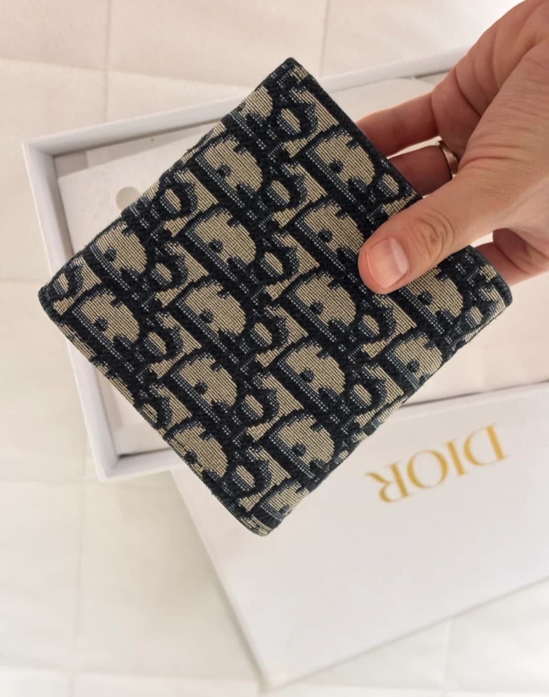 (새상품급/정품인증) 디올 Dior 오블리크 3단 여성 반지갑 상품이미지4