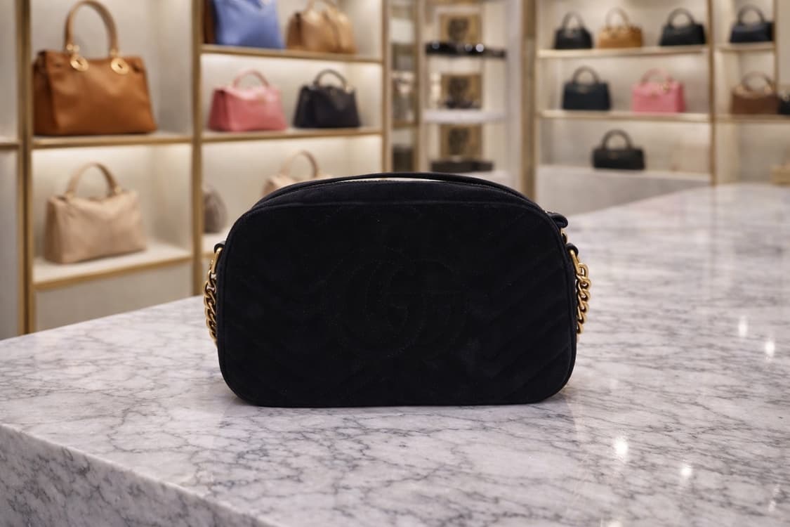 [S급] 구찌 GG 마몽 마틀라세 벨벳 숄더백 판매합니다!!! 상품이미지2