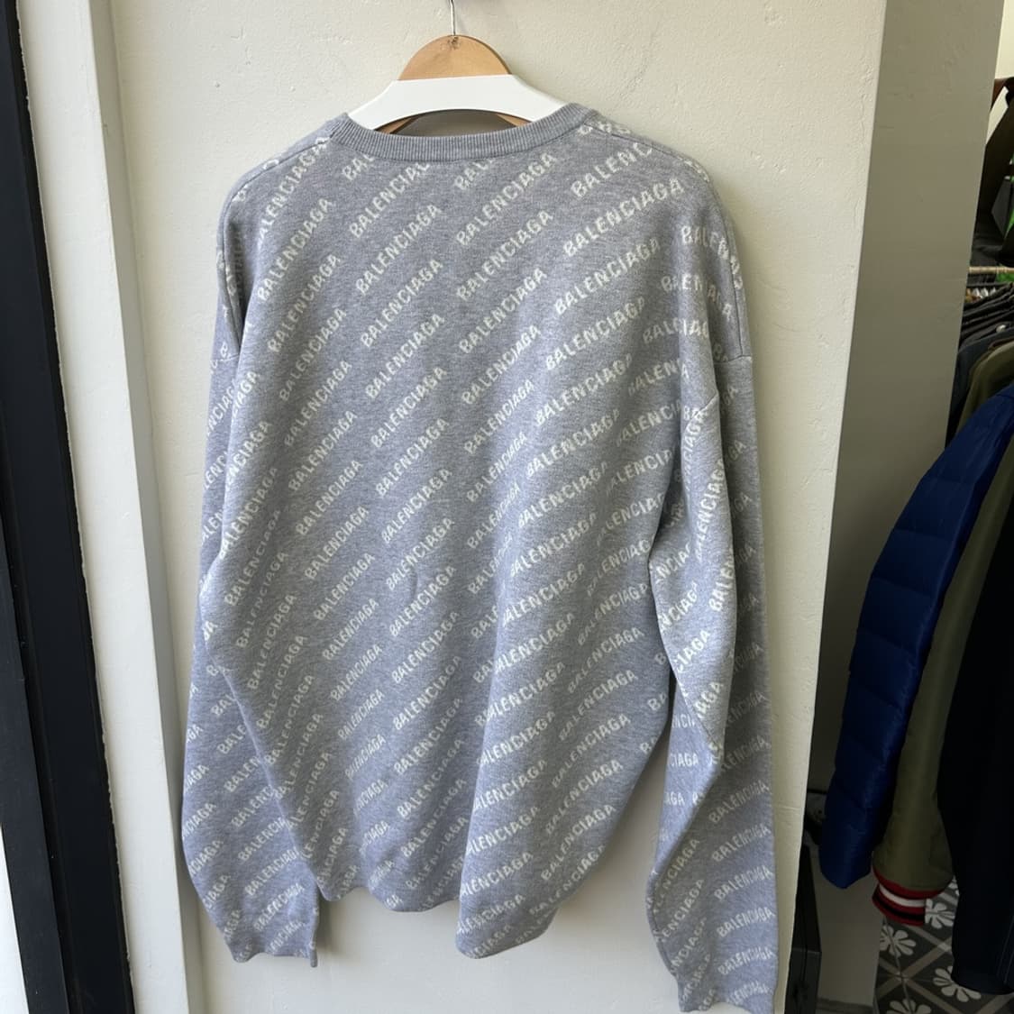 15985 - 발렌시아가 미니 올오버 로고 니트 상품이미지6