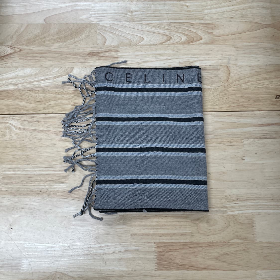 셀린느 울 머플러 상품이미지1