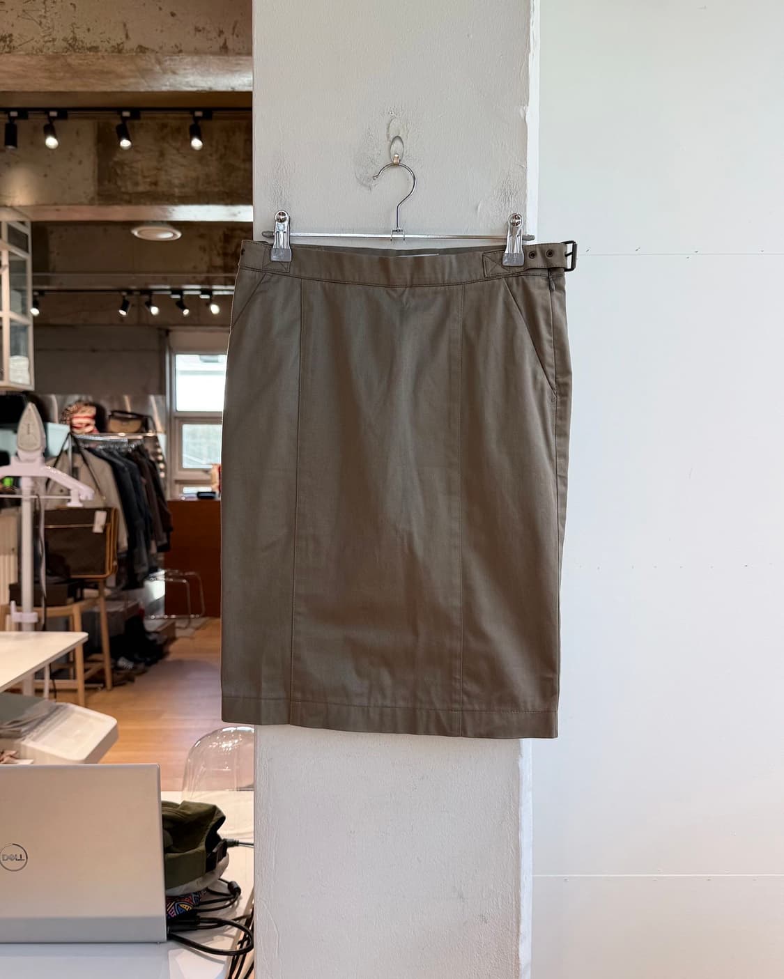 모스키노 진스 카키 버클 미디스커트 상품이미지2