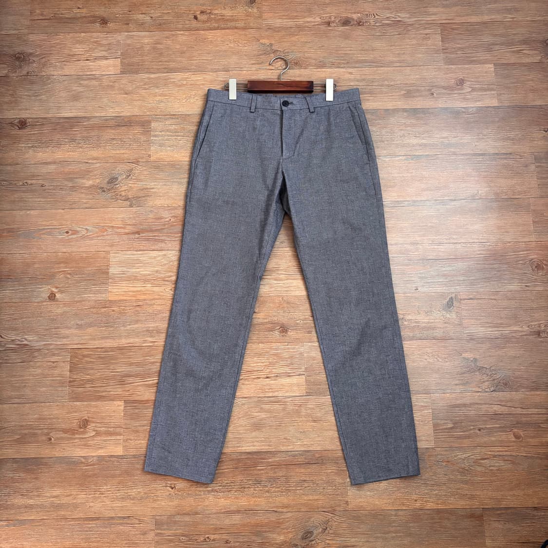 띠어리 32 슬림 그레이 팬츠 슬랙스 스판 세련된 실루엣 상품이미지1