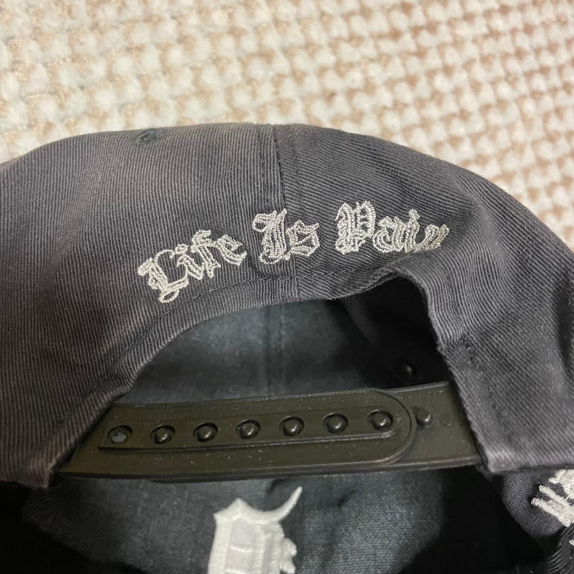 도넛리벤지 핑거프레스 D로고 워싱캡 상품이미지5