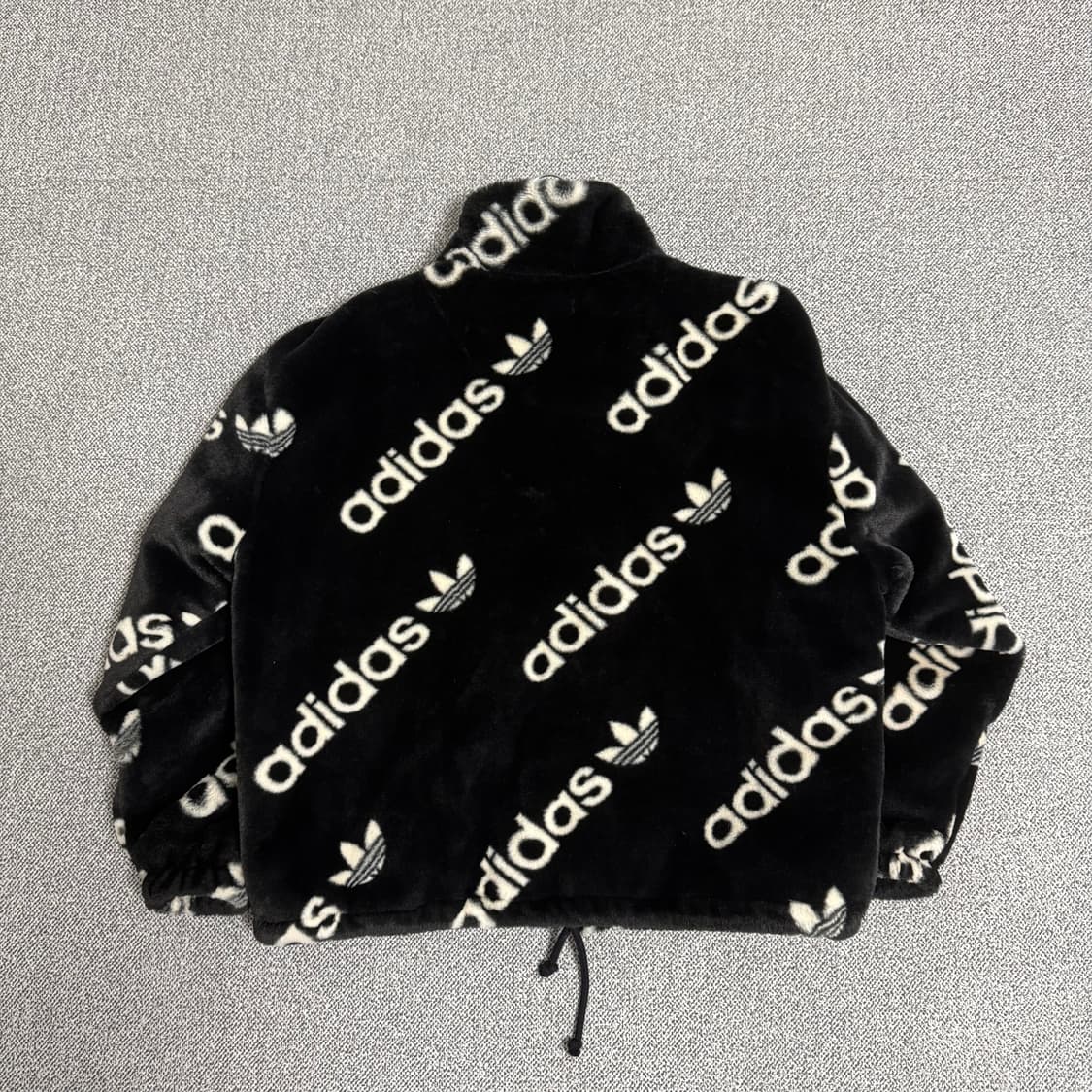 아디다스 퍼 자켓 L 상품이미지2