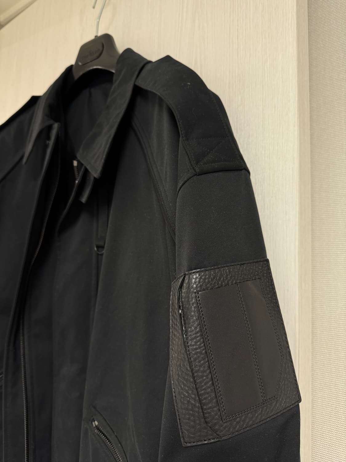 준지 견장 블랙 자켓 46 상품이미지3