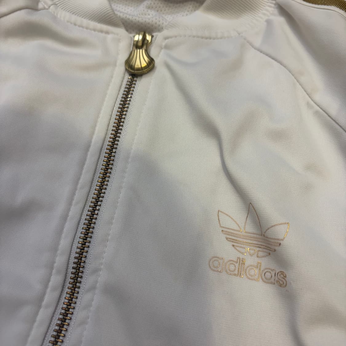 ⭐️아디다스 화이트 골드 슈퍼스타 져지⭐️ 상품이미지2