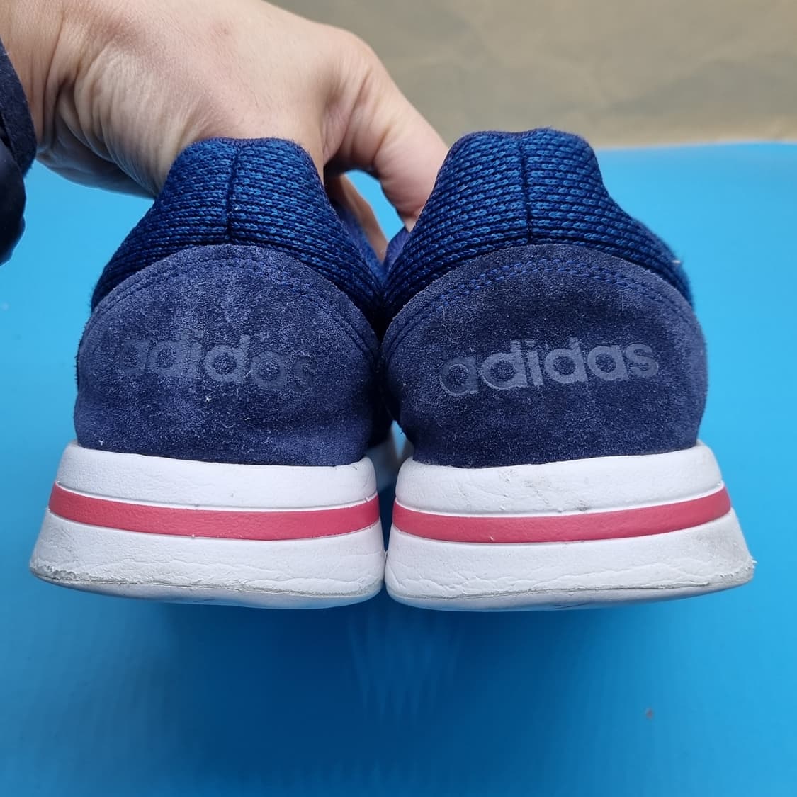 아디다스 런70s 운동화 225 상품이미지4