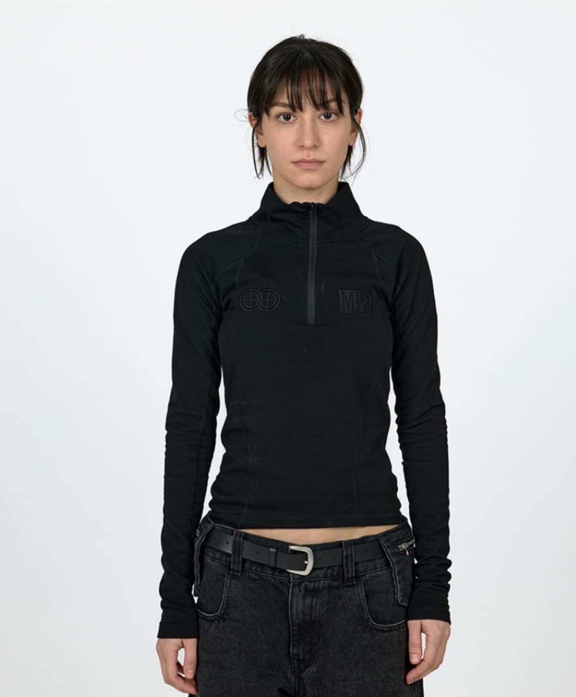 플라스틱 프로덕트 하프집업 상품이미지1