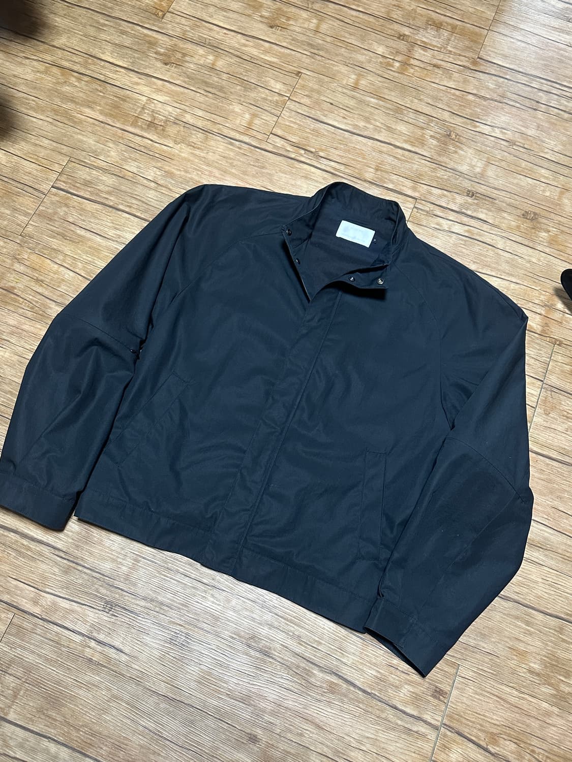 아모멘토 래글런 코튼 집 점퍼 블랙 Raglan Cotton Zip 상품이미지5