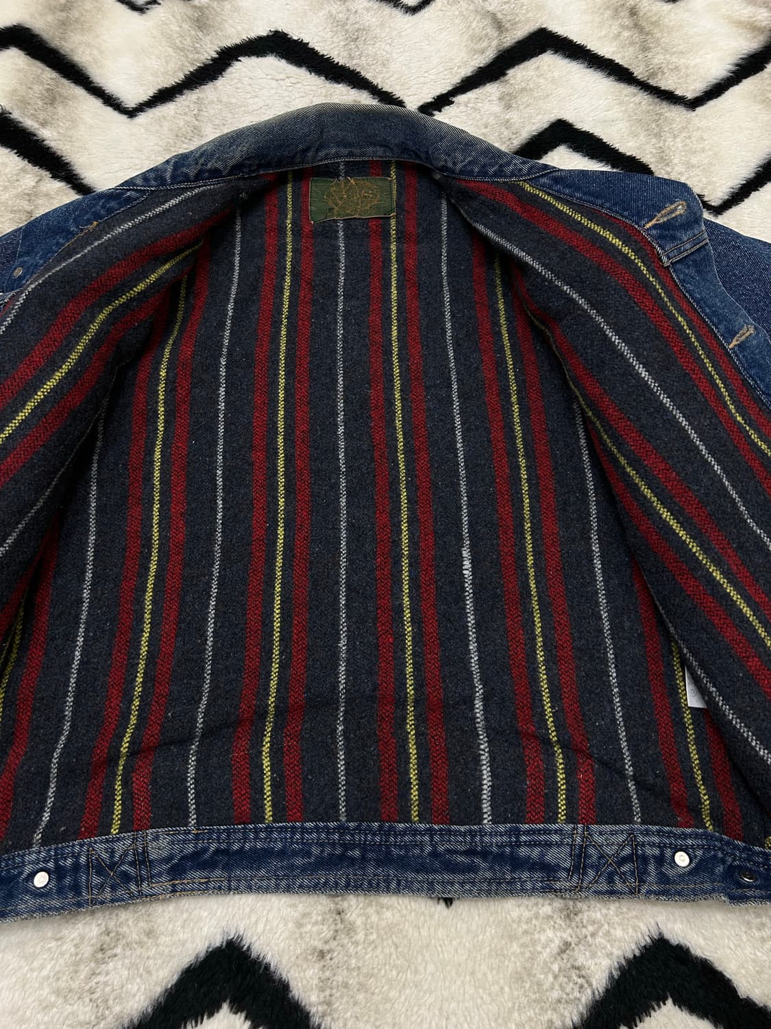 [M]에드윈 80s 패치드 누빔 오버핏 데님 자켓 상품이미지4