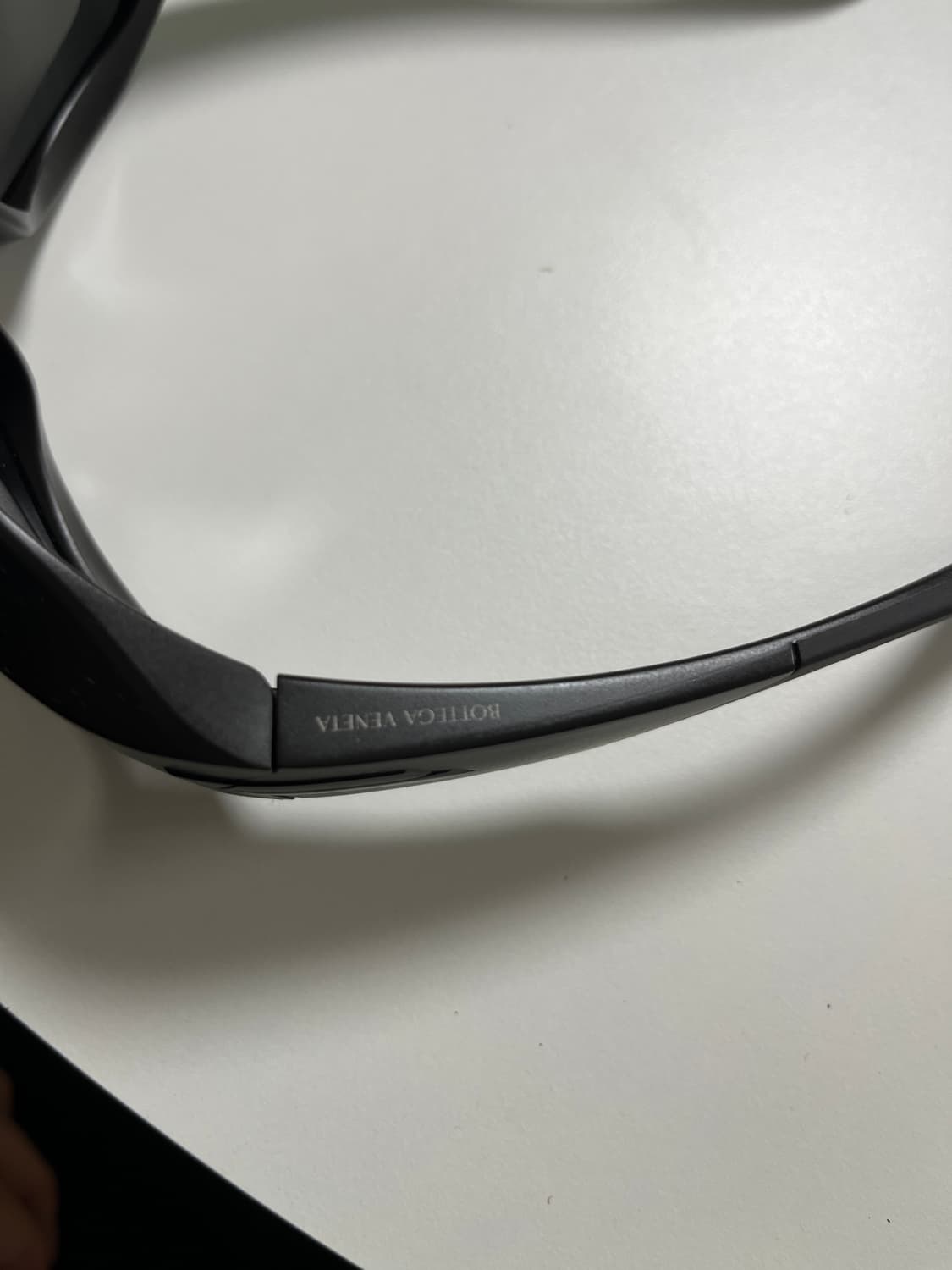 보테가베네타 랩어라운드 선글라스 상품이미지3