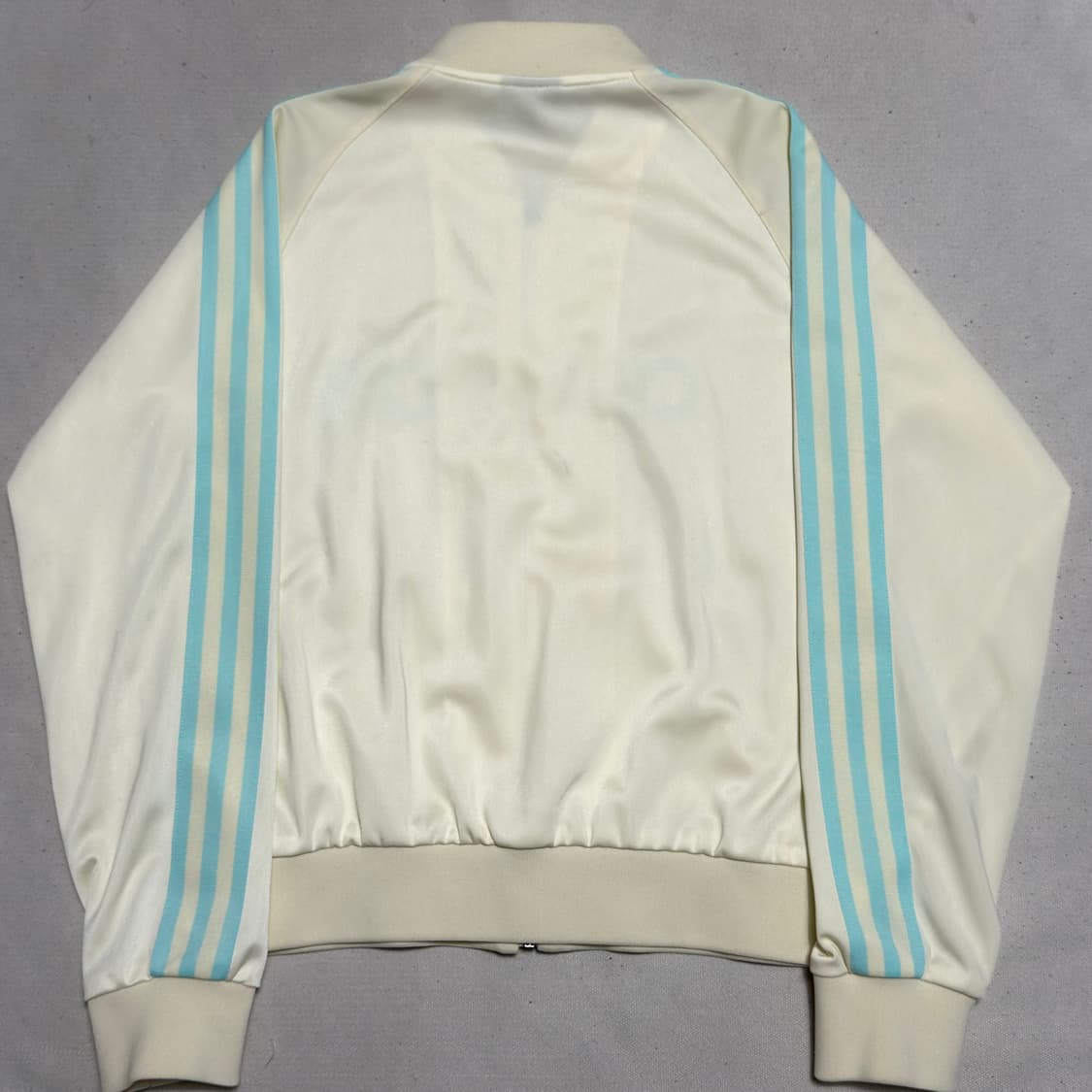 🫶🏻 아디다스 민트라인 여성용 아이보리 트랙탑🫶🏻 상품이미지3