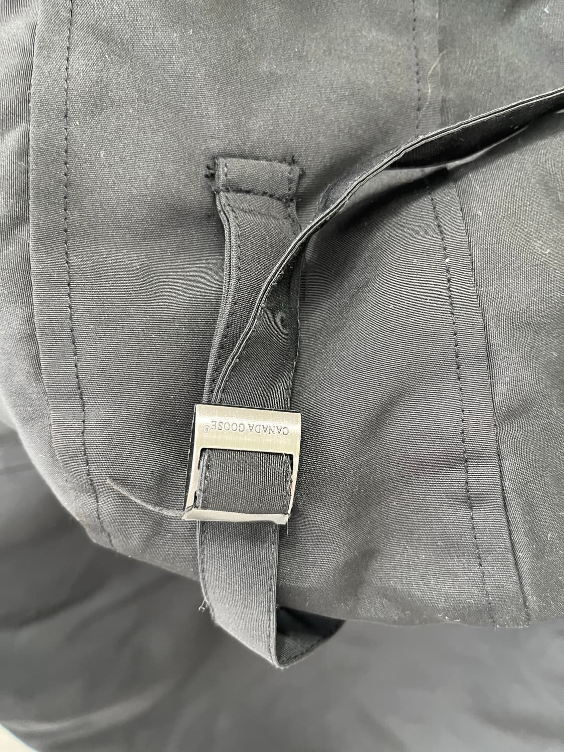 캐나다구스 블랙 패딩 S/P 상품이미지3