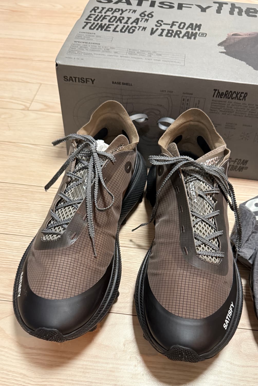 SATISFY 새티스파이 더라커 팔콘 290 상품이미지2