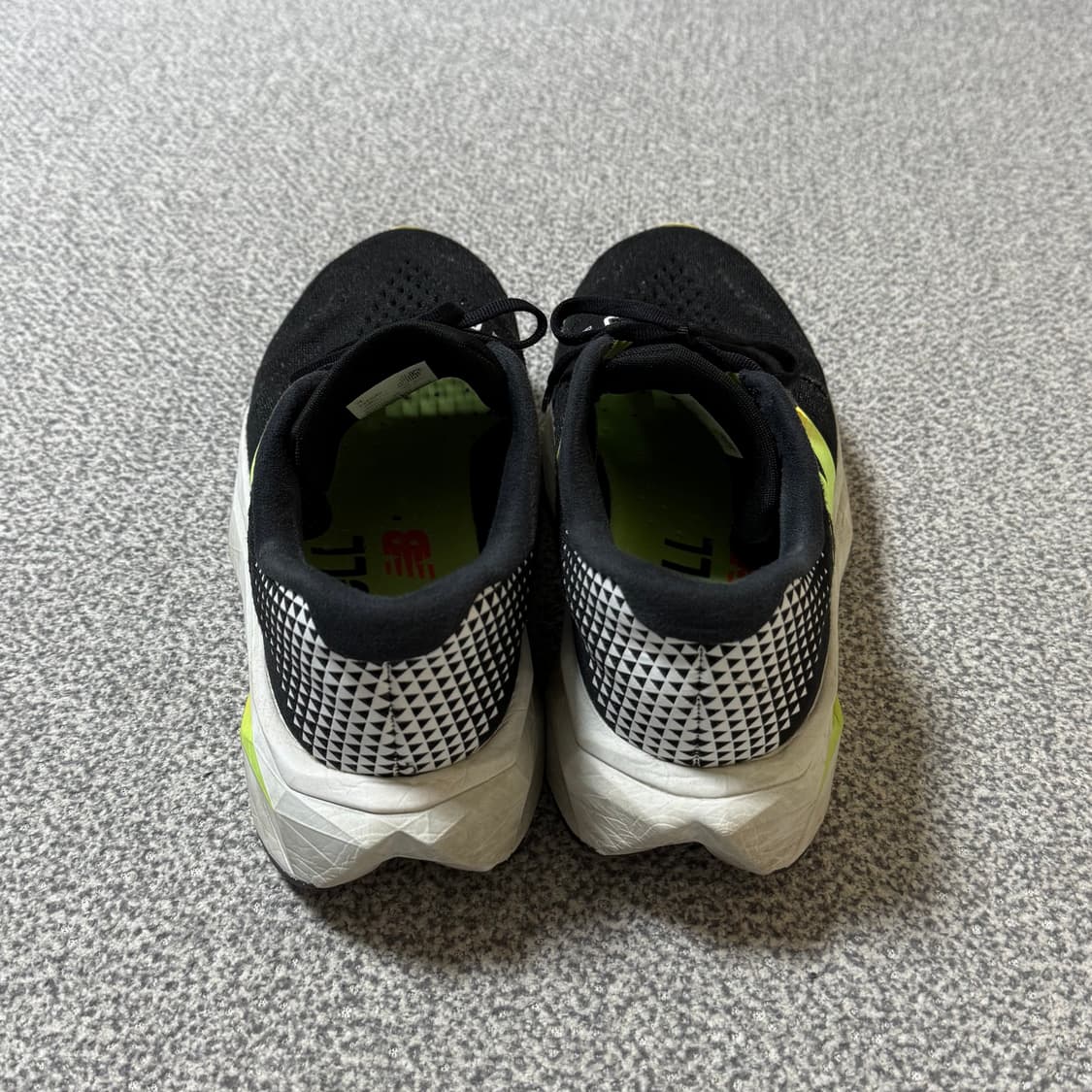 [정가 26만원] 뉴발란스 퓨어셀 슈퍼 콤프 트레이너 260 상품이미지6