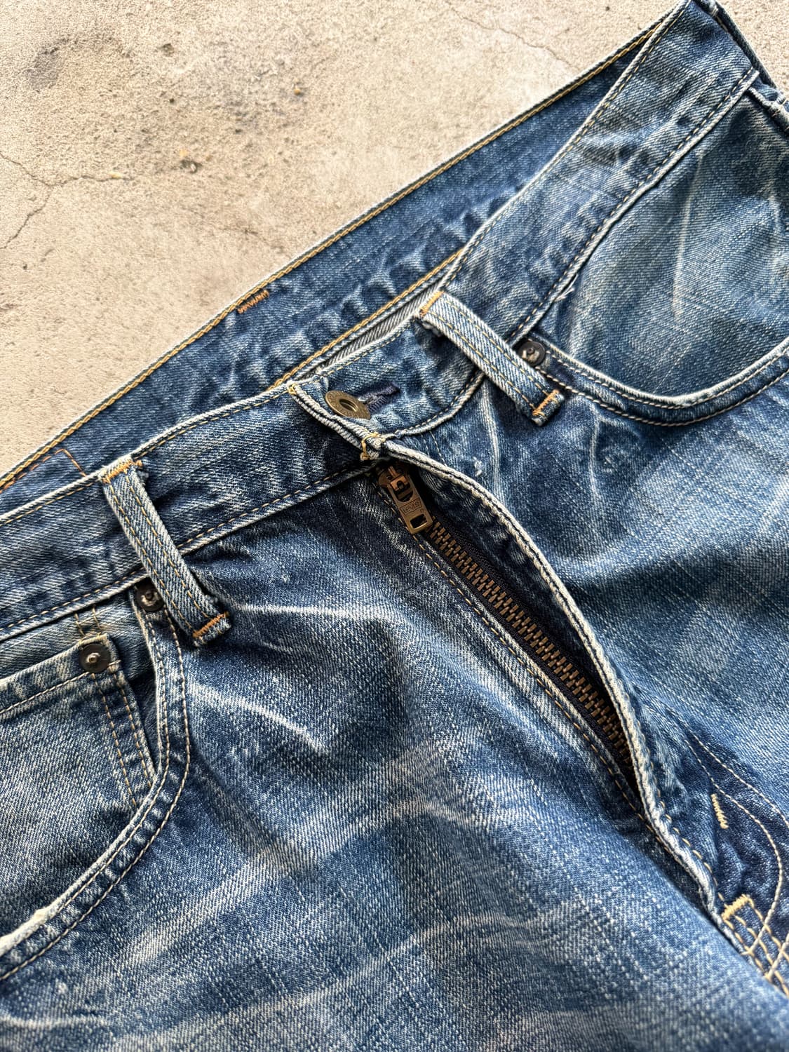 Levi’s 503 Heavy Fade Wash Denim Pants  상품이미지4